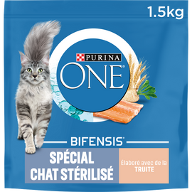 Croquettes pour chat adulte stérilisé Truité, Blé PURINA ONE - 1,5kg